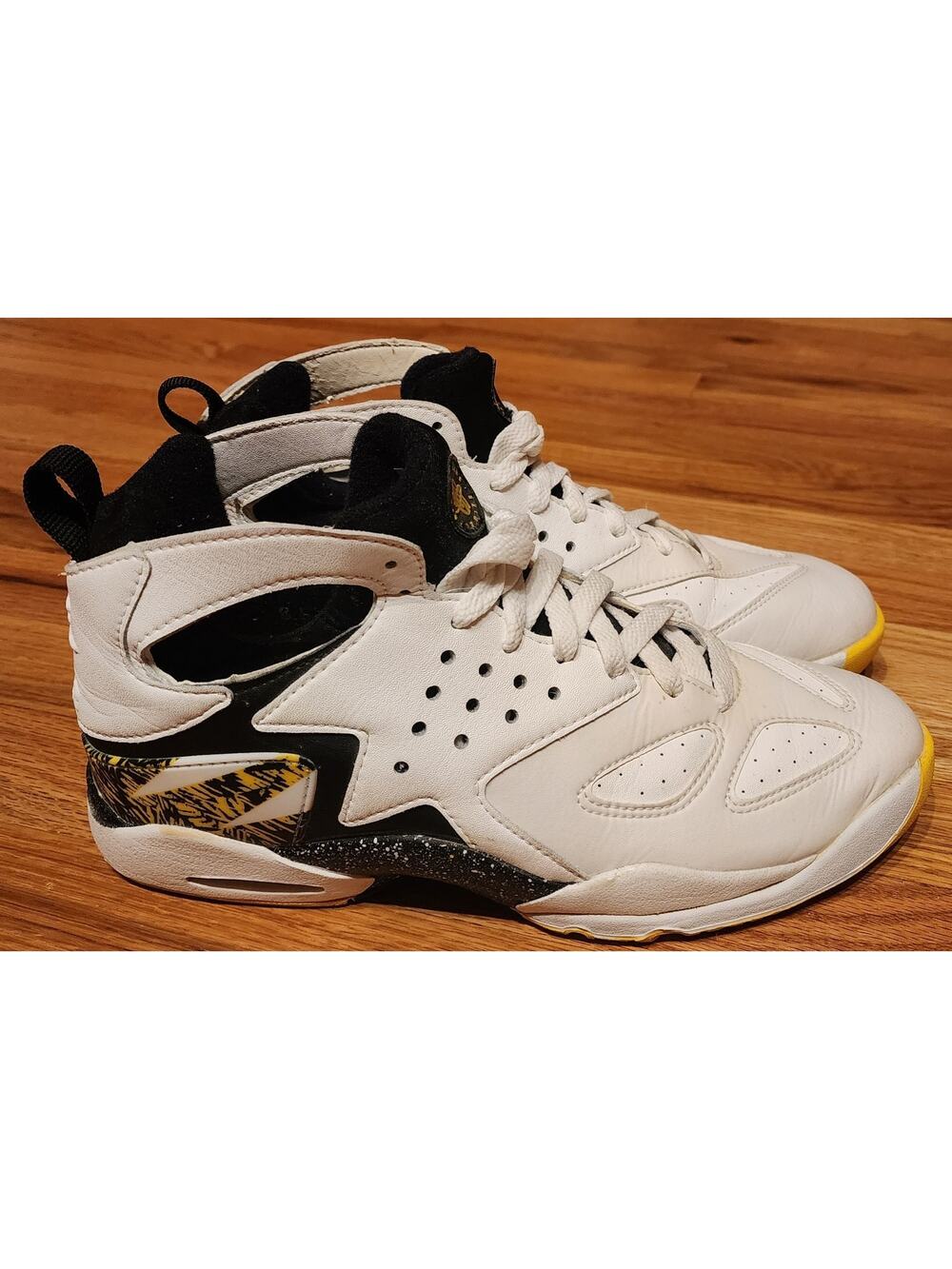 RARE 1992 Men’s Size 8.5 Nike Air Challenge Huarache Bright Goldenrod Agassi VTG